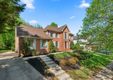 1_2-web-or-mls-751_3731-2