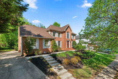 1_2-web-or-mls-751_3731-2